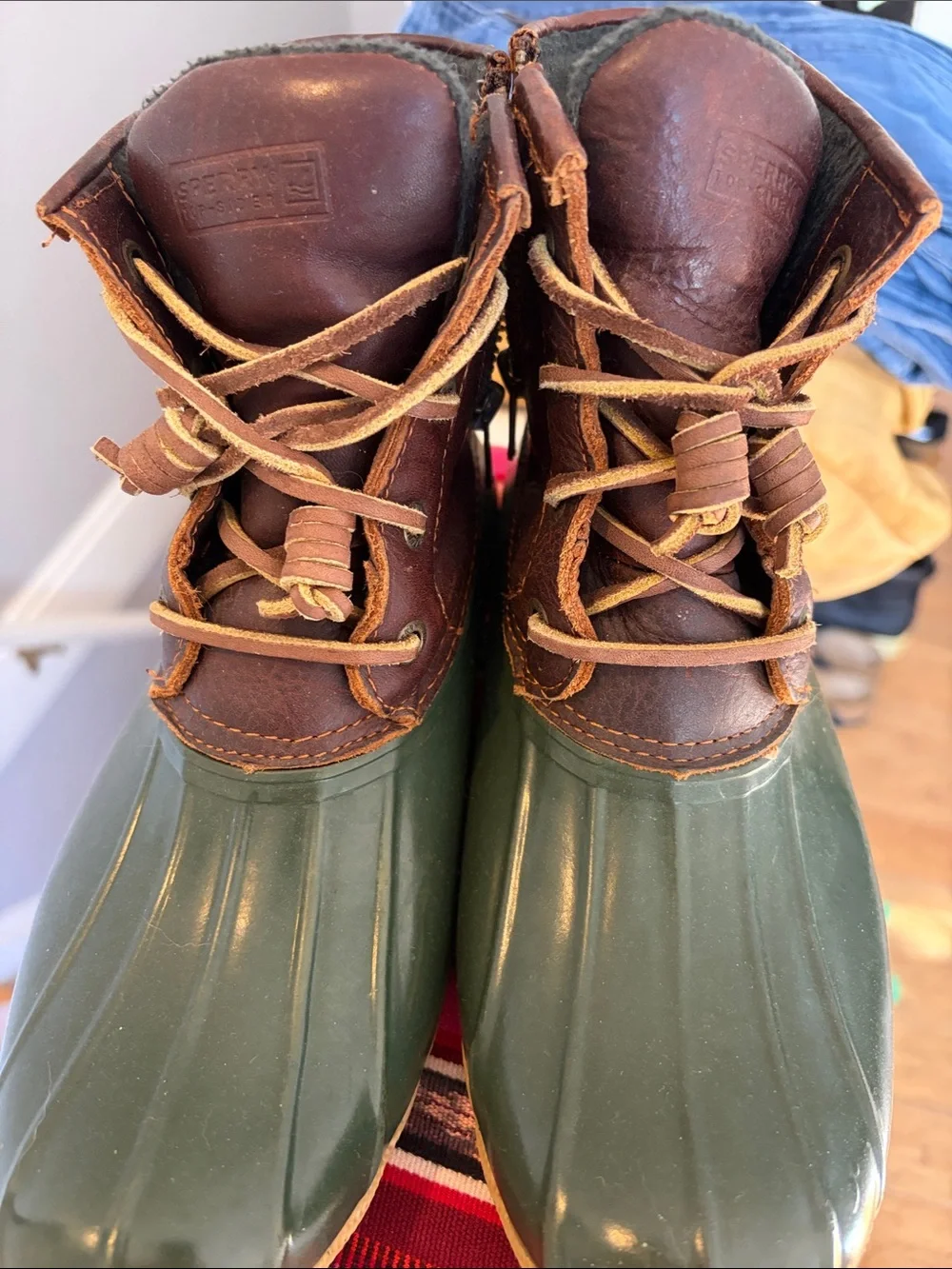 Sperry Woman’s Salt Water Mid Calf Duck Boot Size 8
